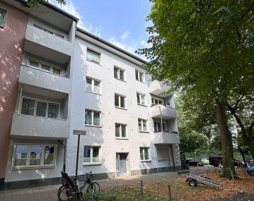 Hauptbild +++ Gelegenheit am Weidenpescher Park +++ ruhiges MFH mit starken Renditemöglichkeiten| 8WE