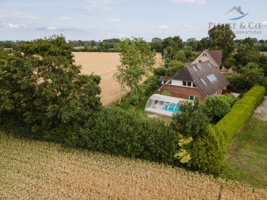 Hauptbild +++ Der Ostsee so nah +++ | geräumiges und gepflegtes EFH mit ELW | Strandnähe & Feldrand mit Pool